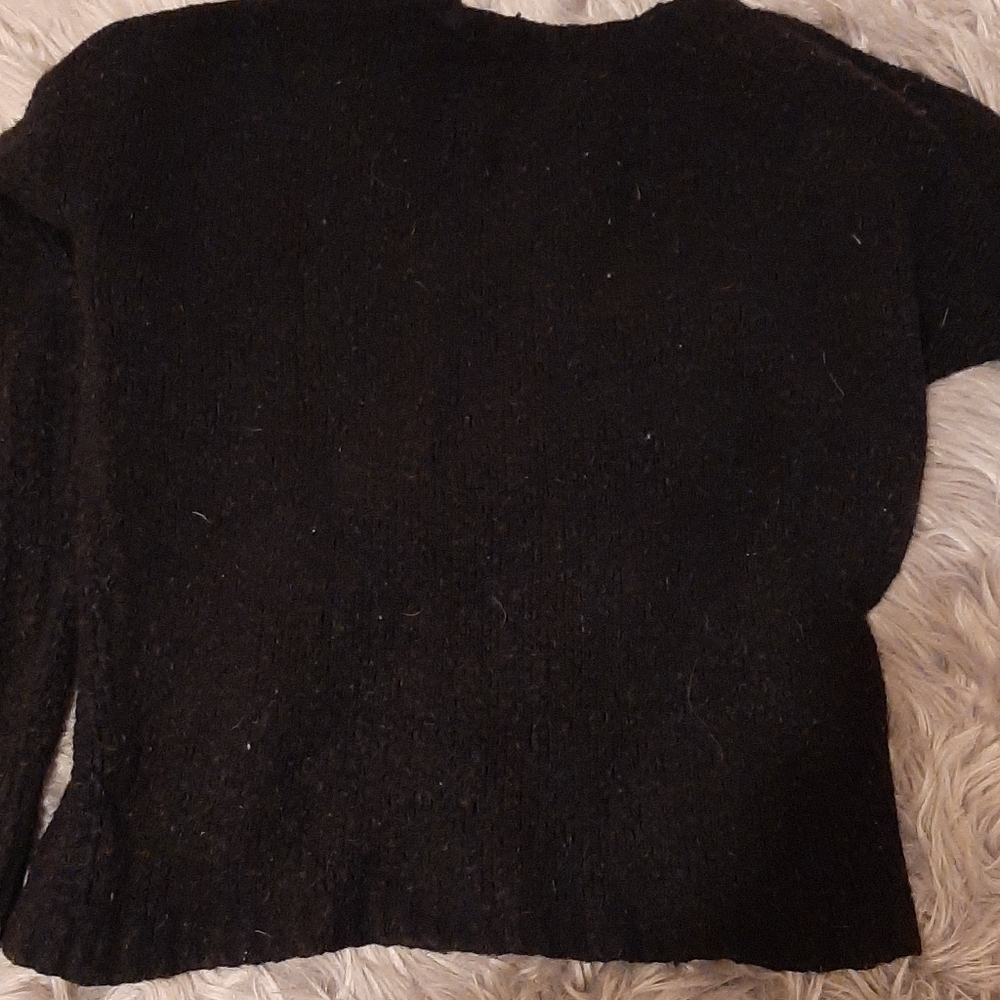 Sweater - Picture 2 of 4